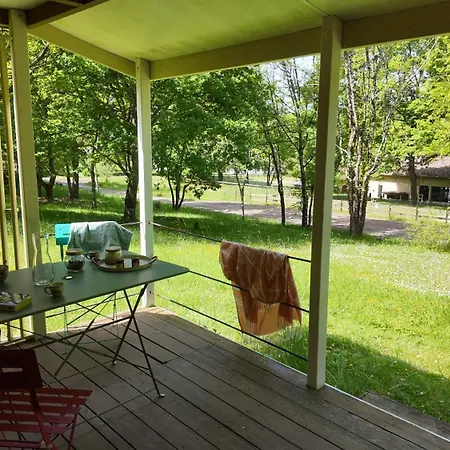 Camping Les Lacs D'Armagnac Bretagne-d'Armagnac Exterior photo